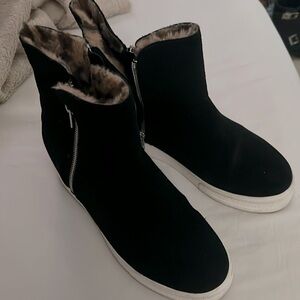 Steve Madden Boot Sneakers